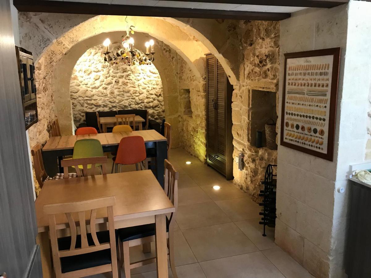 Xagħra The Cloisters Bed And Breakfast מראה חיצוני תמונה