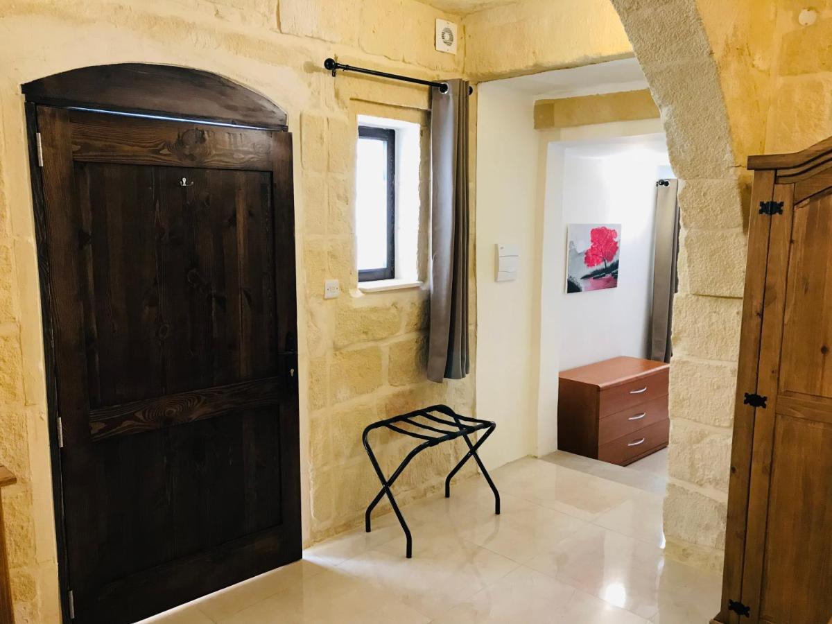 Xagħra The Cloisters Bed And Breakfast מראה חיצוני תמונה