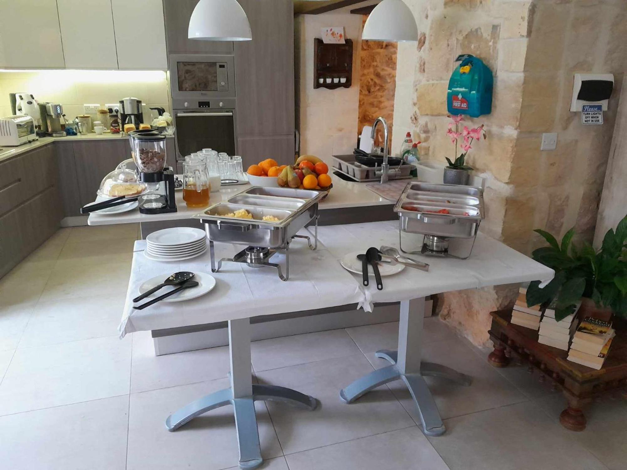 Xagħra The Cloisters Bed And Breakfast מראה חיצוני תמונה