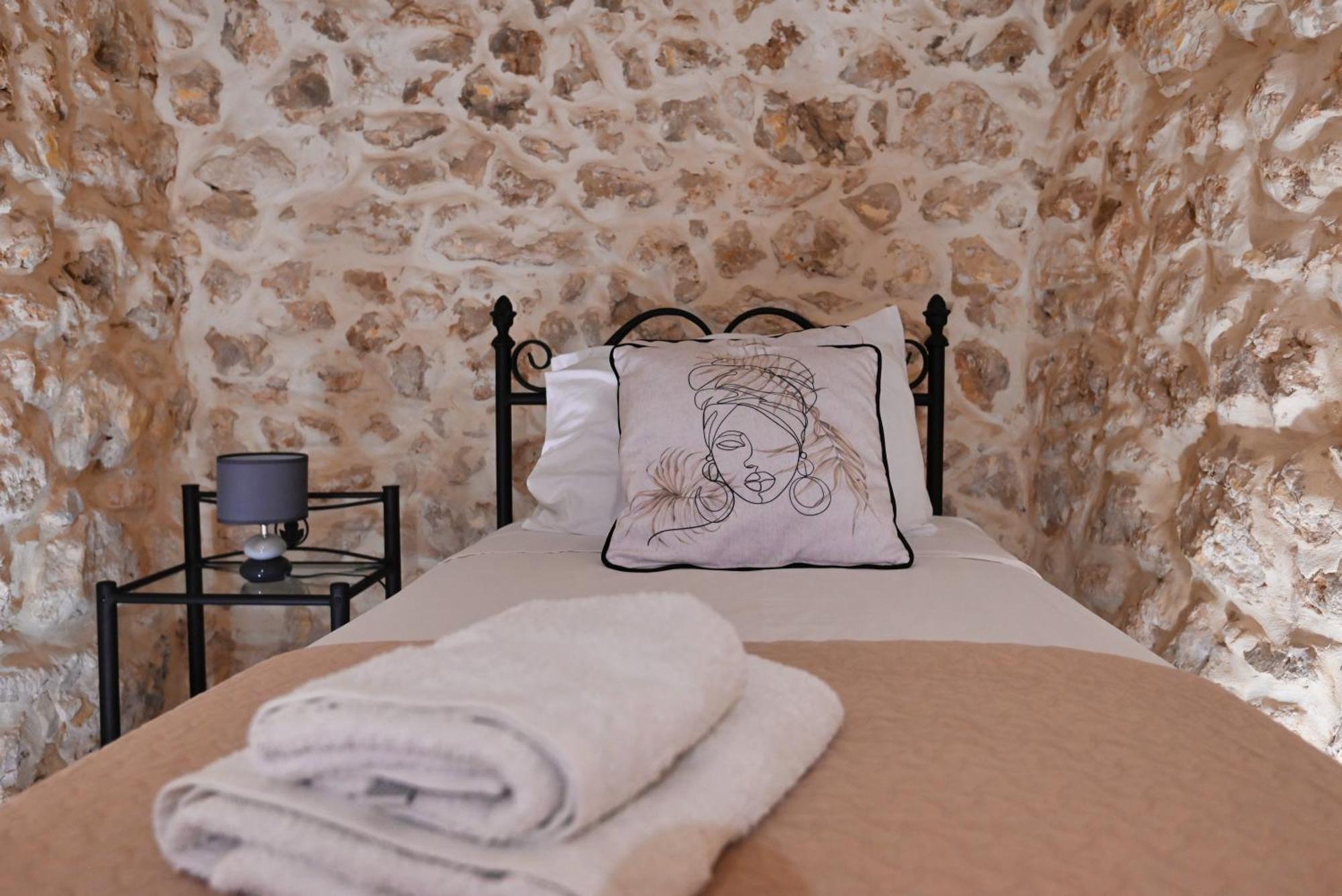 Xagħra The Cloisters Bed And Breakfast מראה חיצוני תמונה