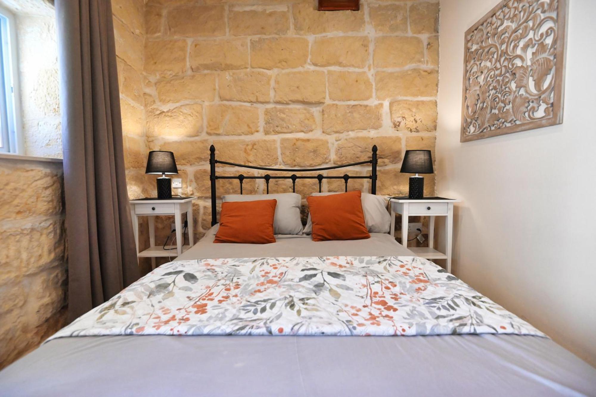 Xagħra The Cloisters Bed And Breakfast מראה חיצוני תמונה