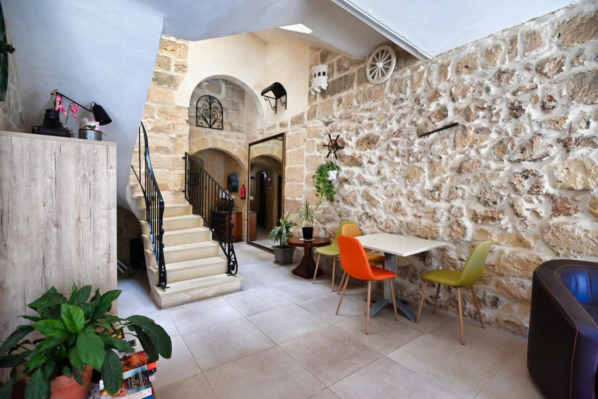 Xagħra The Cloisters Bed And Breakfast מראה חיצוני תמונה